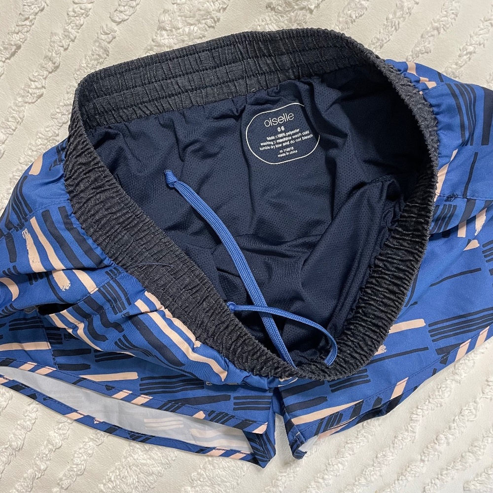 Oiselle Lori shorts - Picture 5 of 7